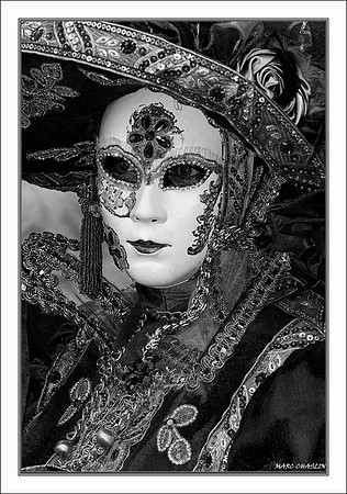Costumés Vénitiens  noir et blanc