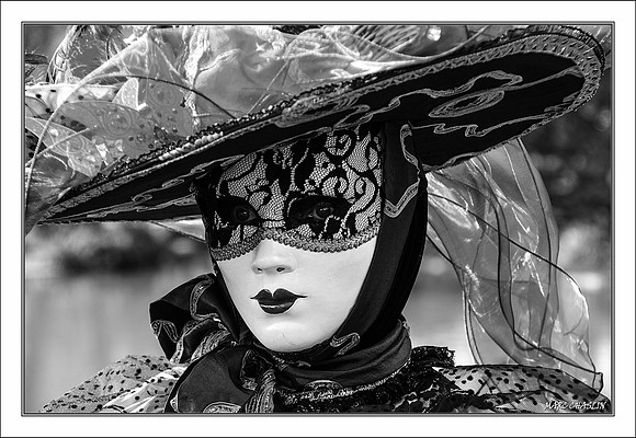 Costumés Vénitiens  noir et blanc