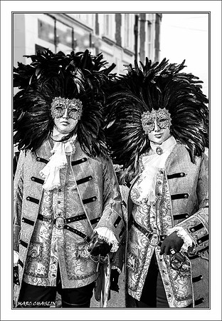 Costumés Vénitiens  noir et blanc