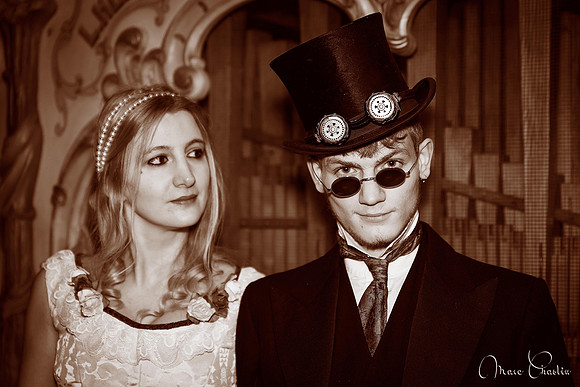 Steampunk trichromie