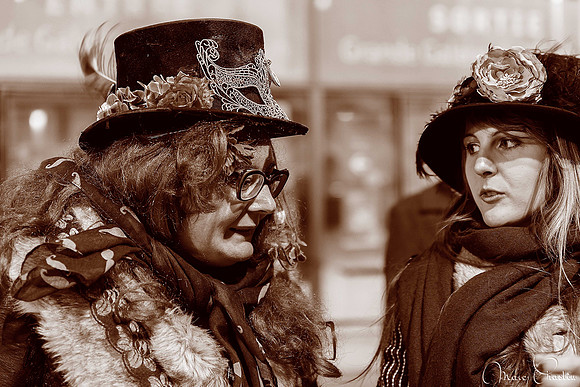 Steampunk trichromie