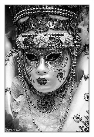 Costumés Vénitiens 2 noir et blanc