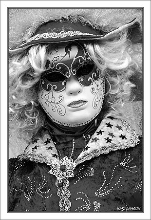 Costumés Vénitiens 2 noir et blanc