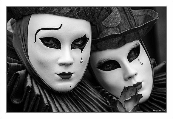 Costumés Vénitiens 2 noir et blanc