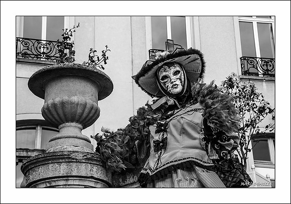 Costumés Vénitiens 2 noir et blanc
