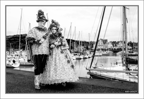 Costumés Vénitiens 2 noir et blanc