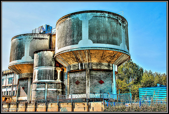 HDR