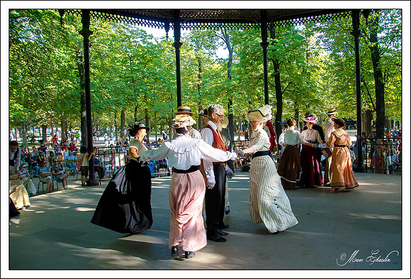 Bal 1900 Jardin du Luxembourg