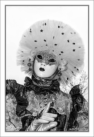Costumés Vénitiens  noir et blanc