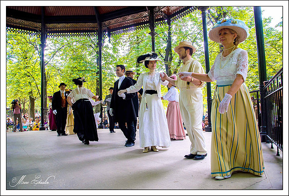 Bal 1900 Jardin du Luxembourg