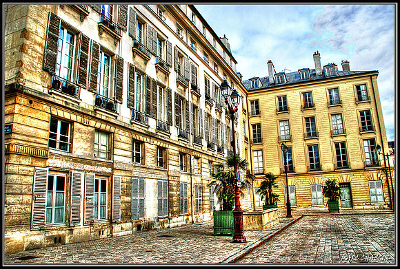 HDR